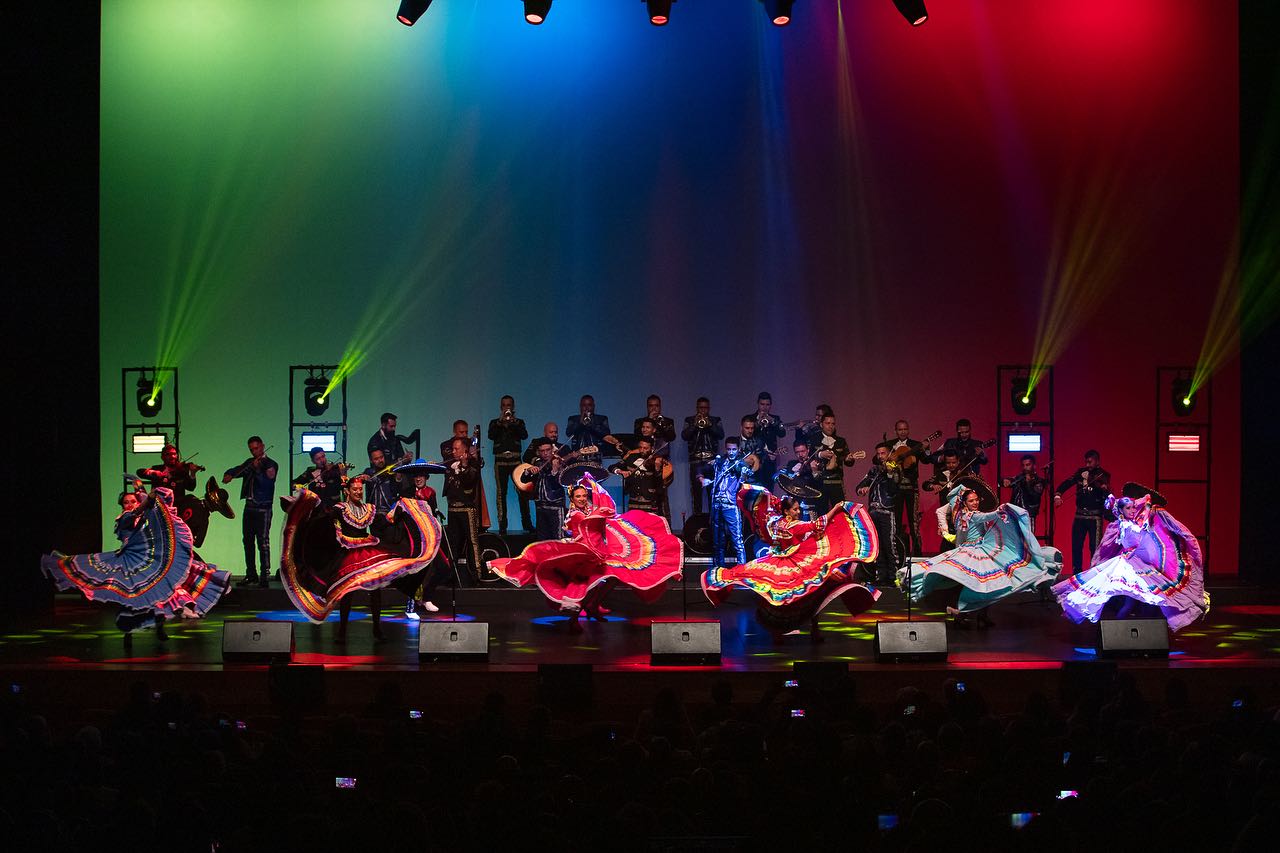 Gala con Doraelena García