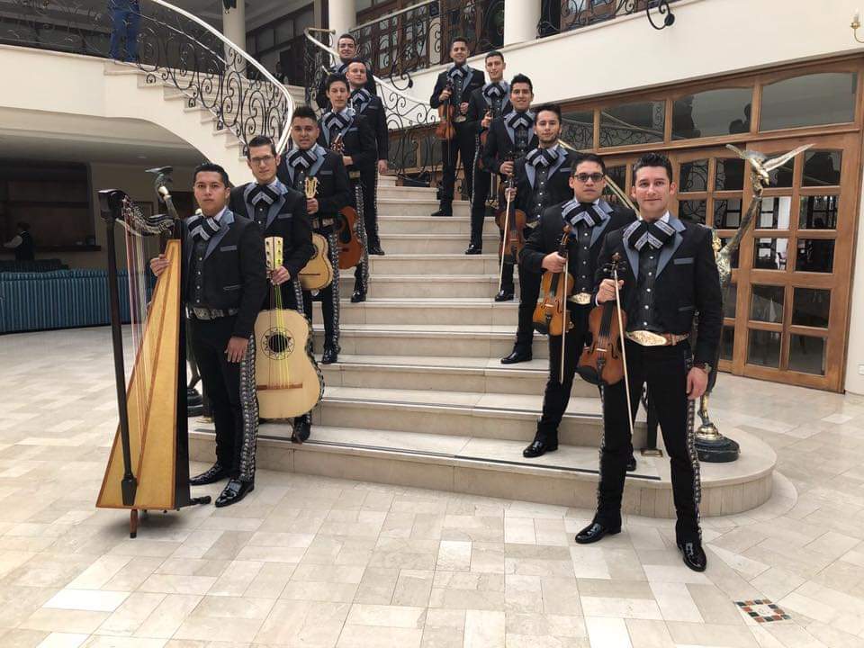 Mariachi Colombia Nueva Era en el Teatro Mayor